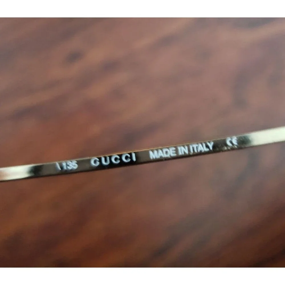 Gucci flawed retro